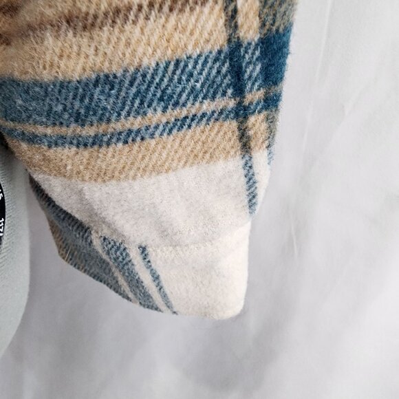 Blue B Collection Plaid Button-Up Flannel Jacket M - Picture 8 of 15